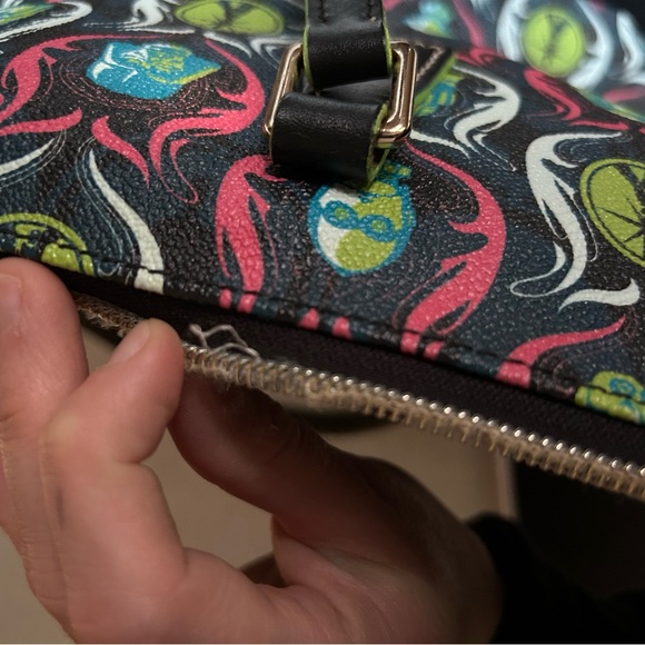 Dooney and Bourke Star Wars Tote Bag - Picture 4 of 4